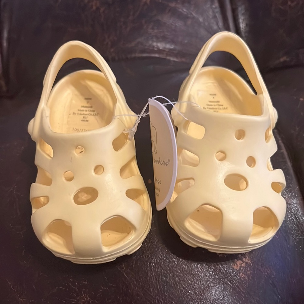 First Impressions clogs